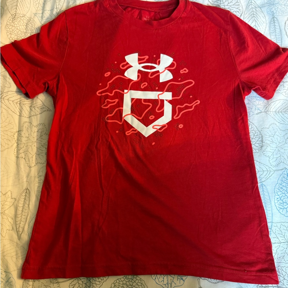 Under Armour Men's Red Short Sleeve Tee